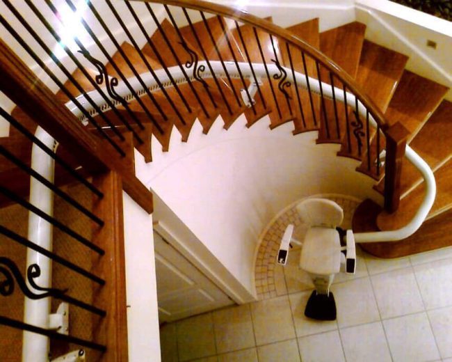 Top View of Indoor Flow 2 Curved Rail Stairlift